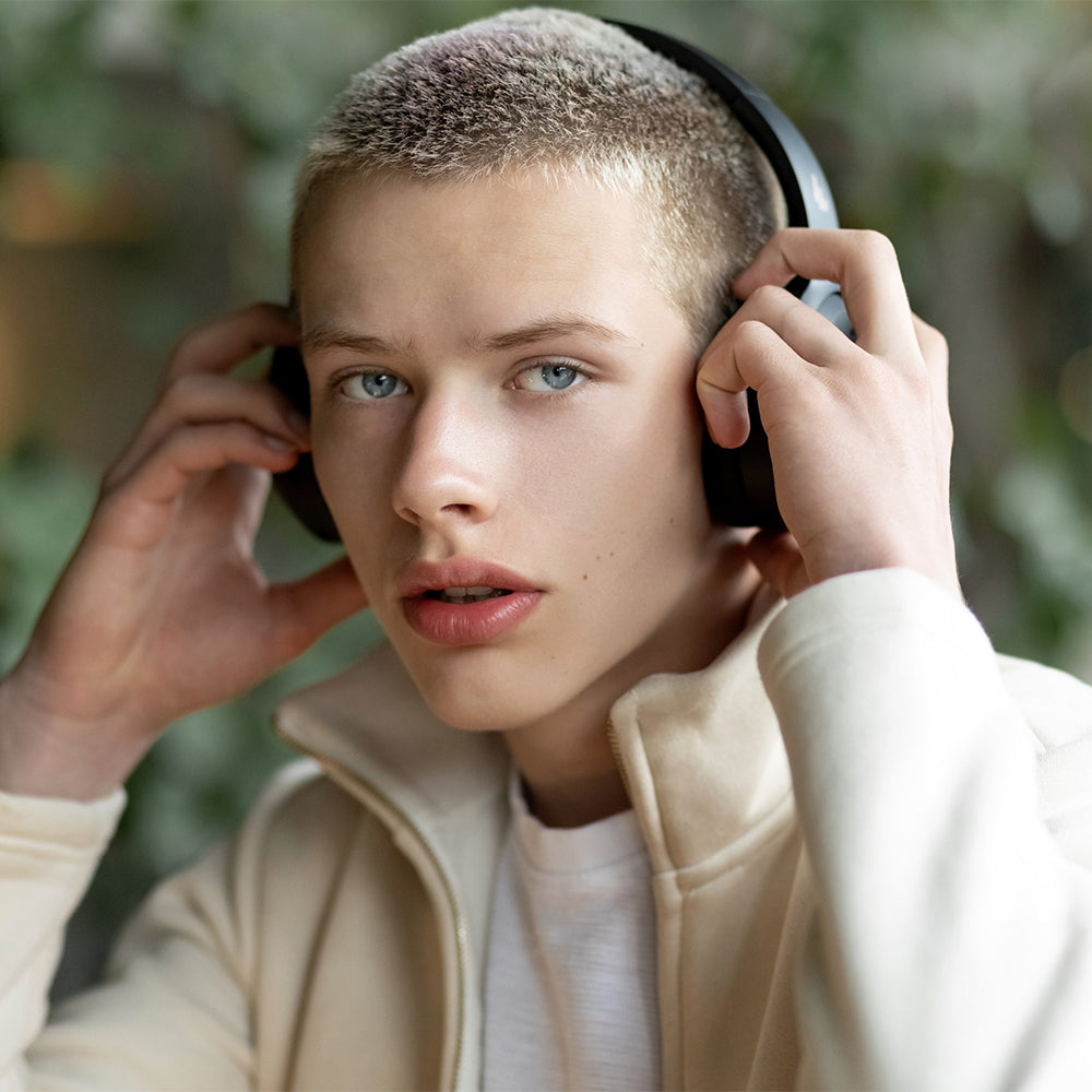 #カラー_ブラック