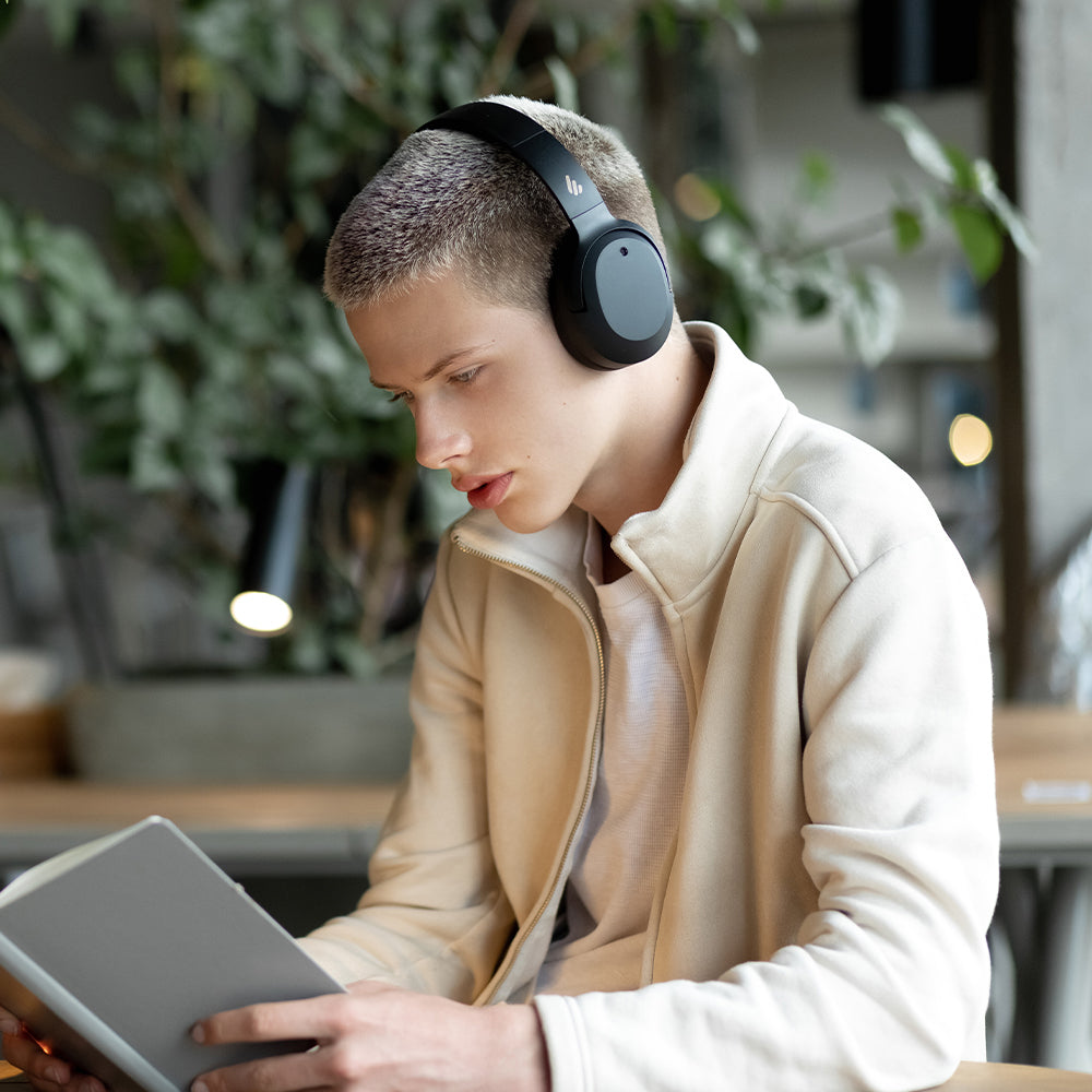 #カラー_ブラック